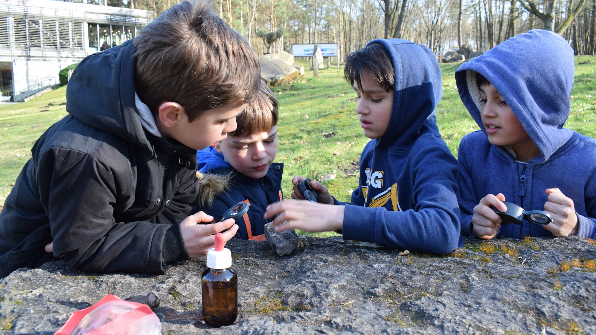 Stenen vertellen - workshop Cosmodrome