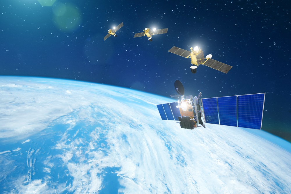 Satellieten: niet meer weg te denken uit ons dagelijks leven (c) Shutterstock.com