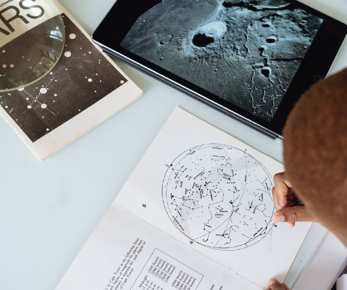 Astronomisch schetsen - Sterrenkijkavond in de Cosmodrome