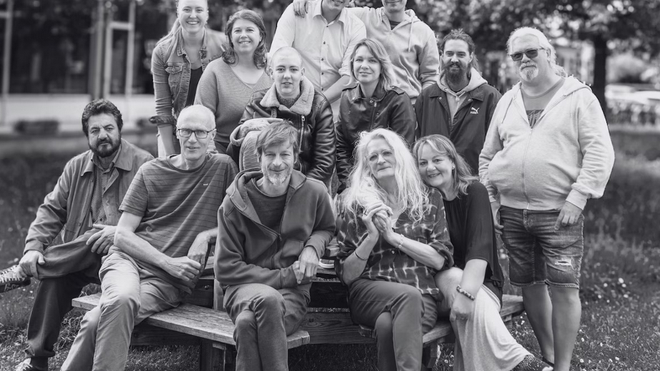 Café Odisee: Onderbelicht - Het leven en de talenten van mensen in armoede