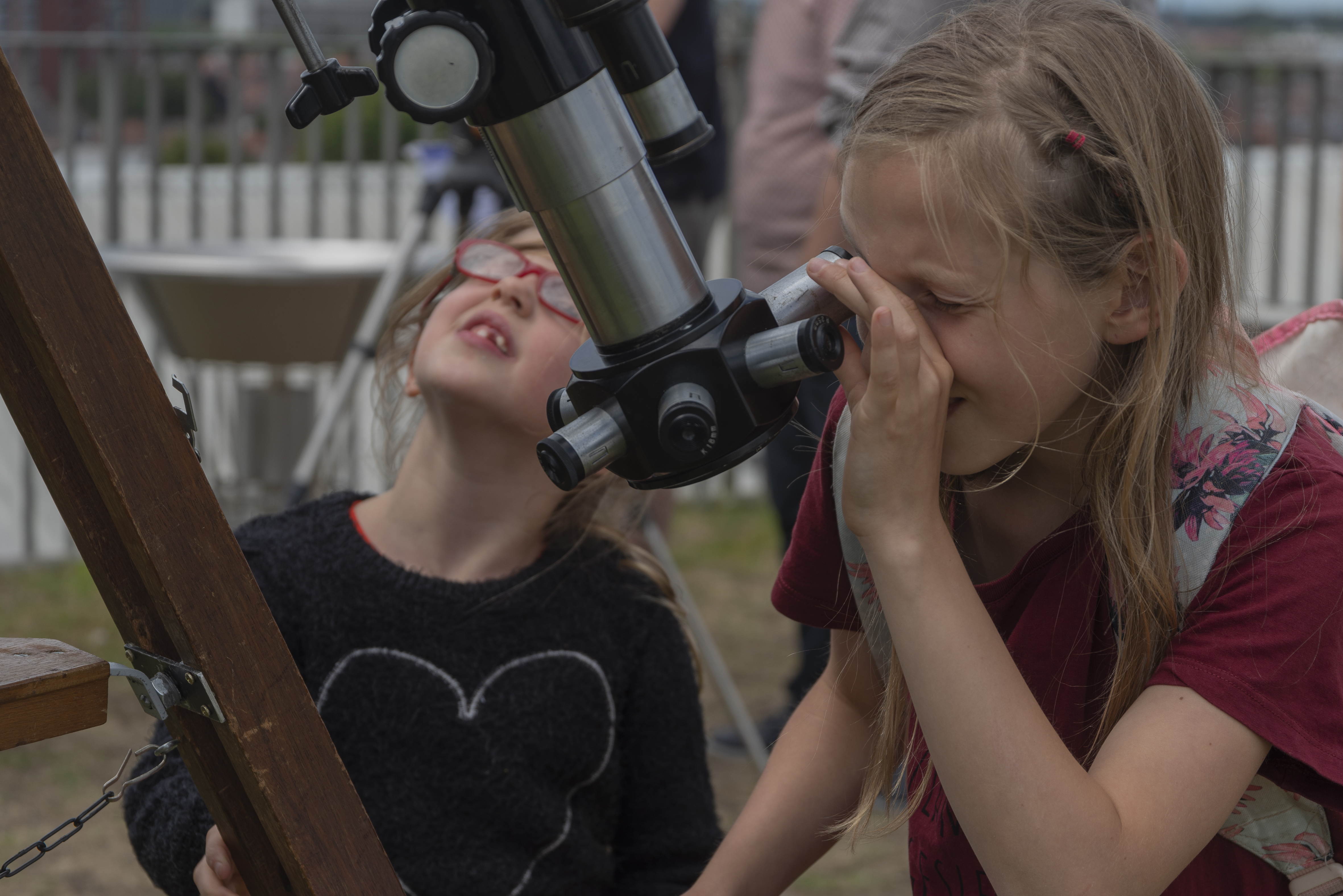 Kom de hemel bewonderen door onze telescopen!