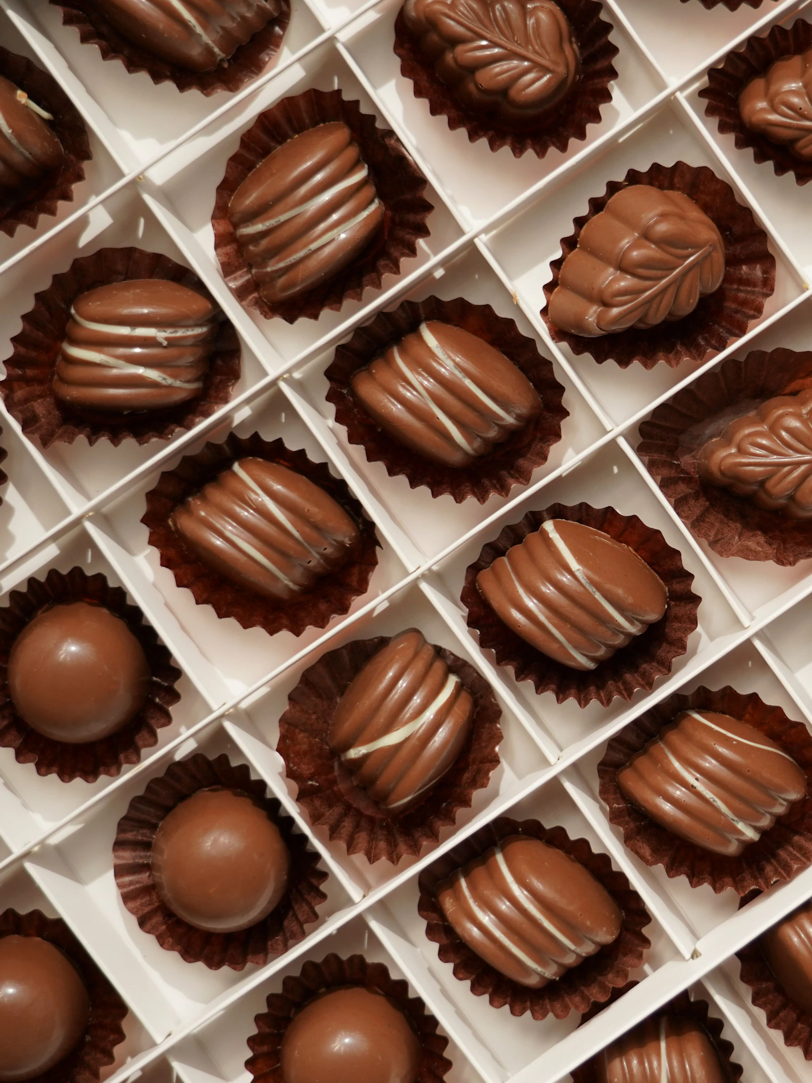 Waarom houdt (bijna) iedereen van chocolade? Waarom houdt (bijna) iedereen van chocolade?