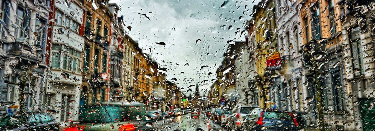 Rapporteer hevige regenbuien