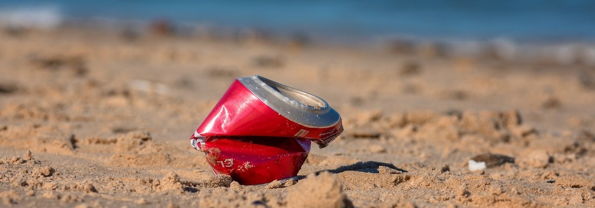 Opruimactie op het strand