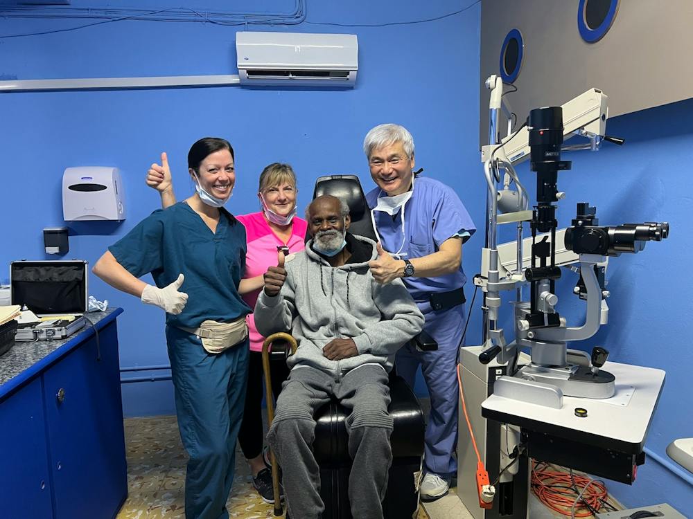 Princeton Eye Group doctors volunteer in Belize