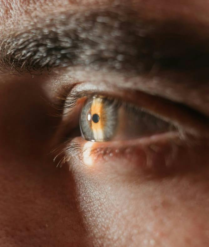 Corneal topographer
