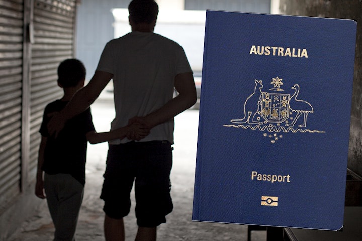 Paspoorten van veroordeelde Australische kindermisbruiker ingenomen Terre des Hommes seksuele uitbuiting van kinderen