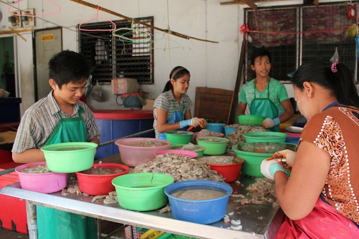 Kinderarbeid garnalenindustrie Thailand