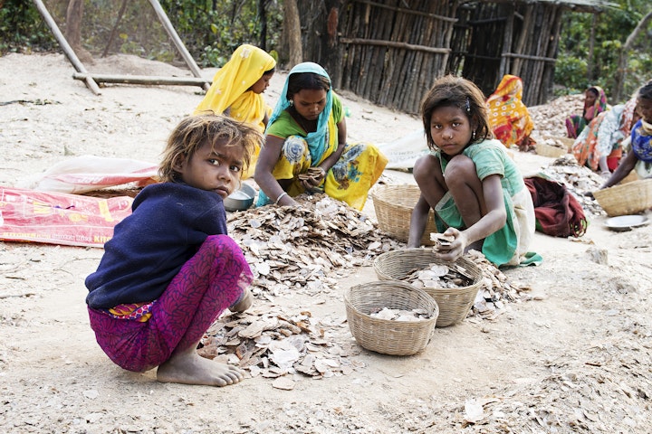Children working in the Mica industry