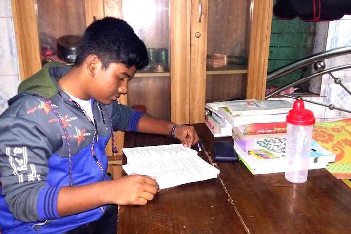 Bholanath is a 14-year-old who was a victim of child exploitation in the form of child labour. He was born in Habiganj, Bangladesh on 25 December, 2006. 