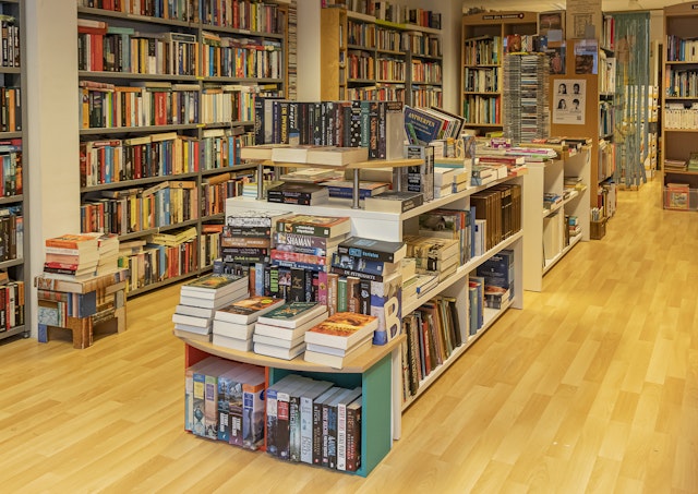 Oosterhout boekenwinkel interieur