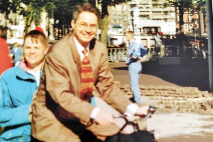 Het is 13 juni 1996 als Trudy aankomt bij het stadhuis van Amsterdam. 