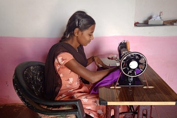 Somya Tailoring for her Education 