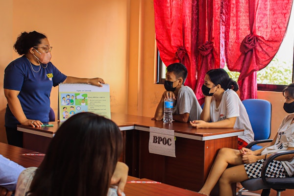Met ons nieuwe actieplan willen we online seksuele uitbuiting van kinderen in de Filipijnen voorkomen.