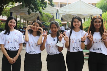 Campagne voeren voor online veiligheid van meisjes in Cambodja