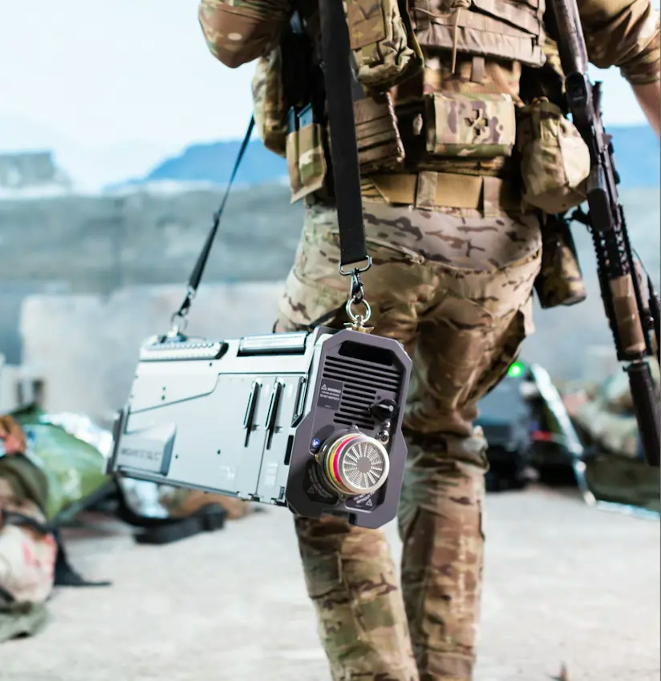 MOVES SLC is a portable life support system that can be carried into battle.