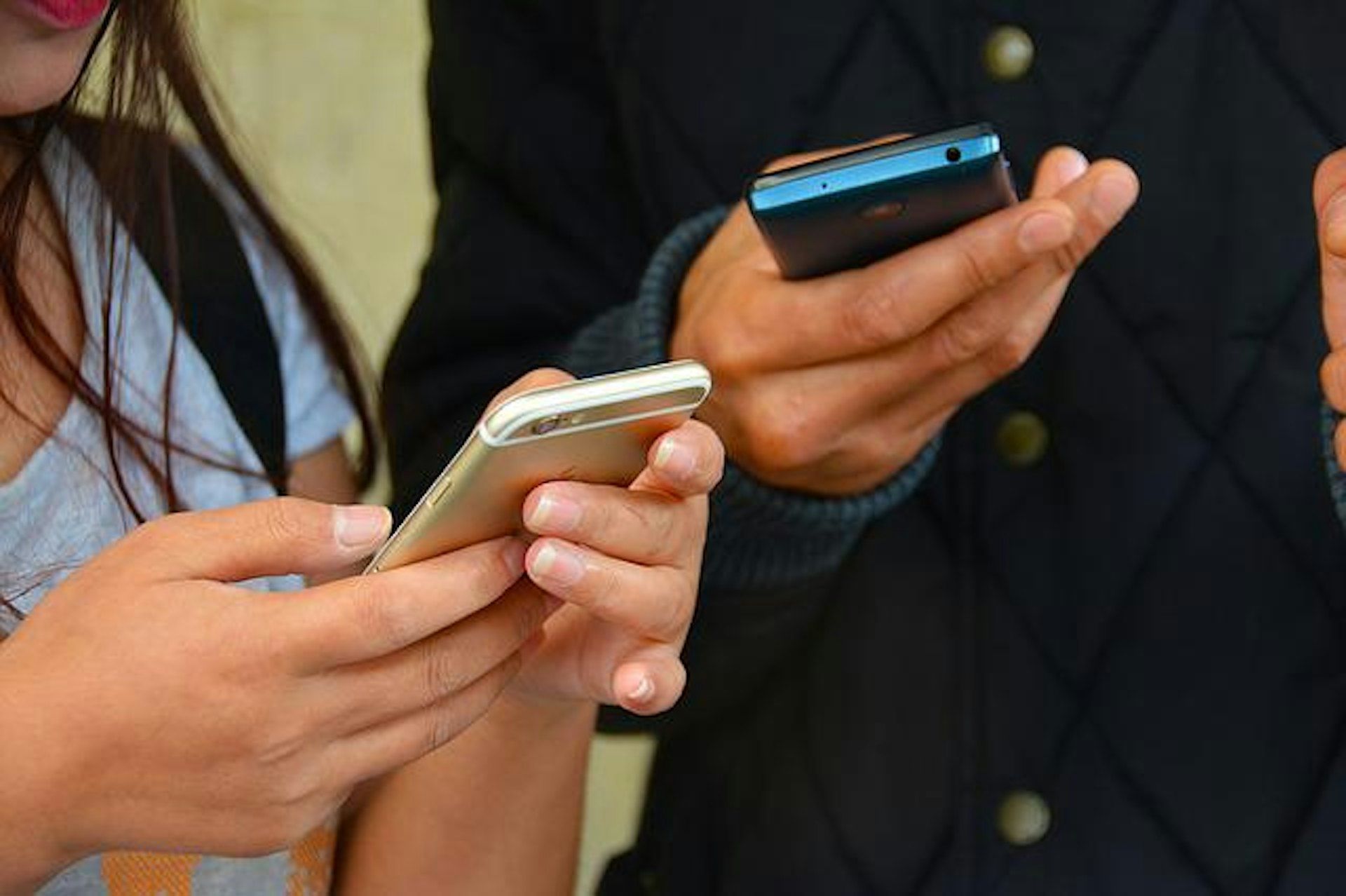 Dipendenza da internet, social e videogiochi