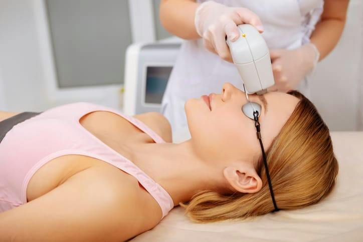 Woman receiving BBL photofacial