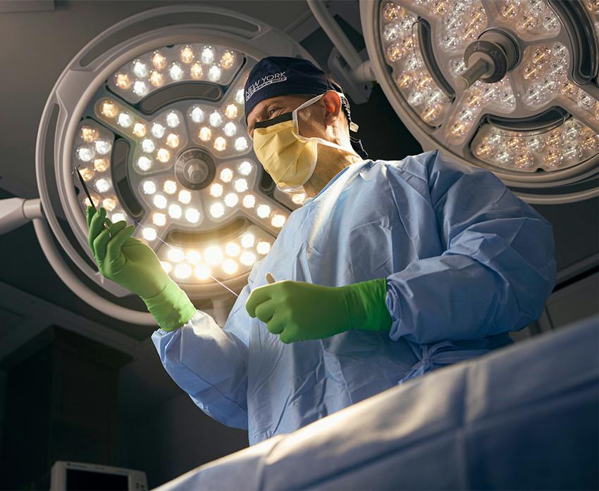 doctor in OR