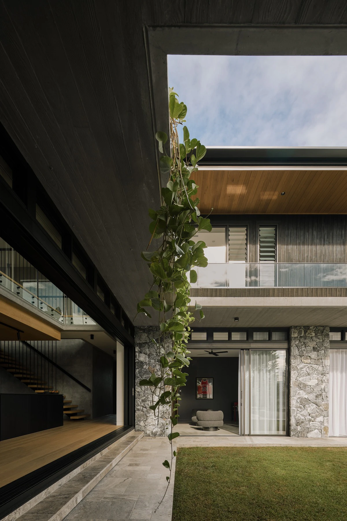 balcony