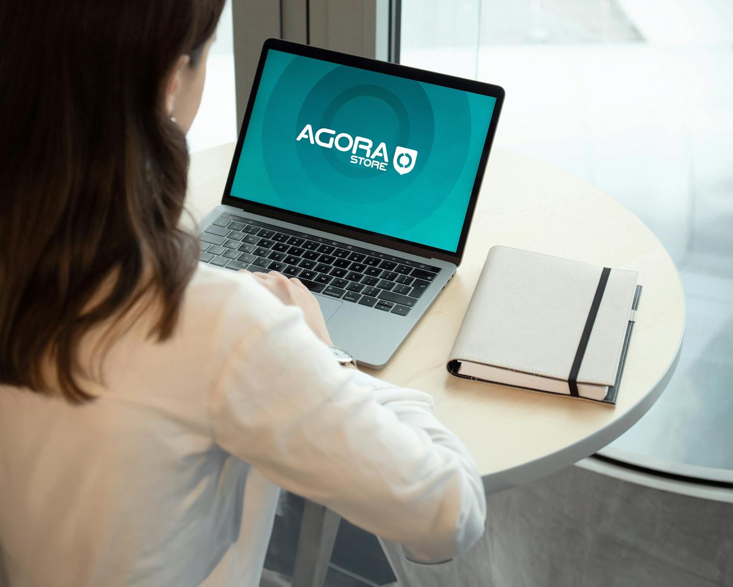 Agorastore to acquire Clicpublic