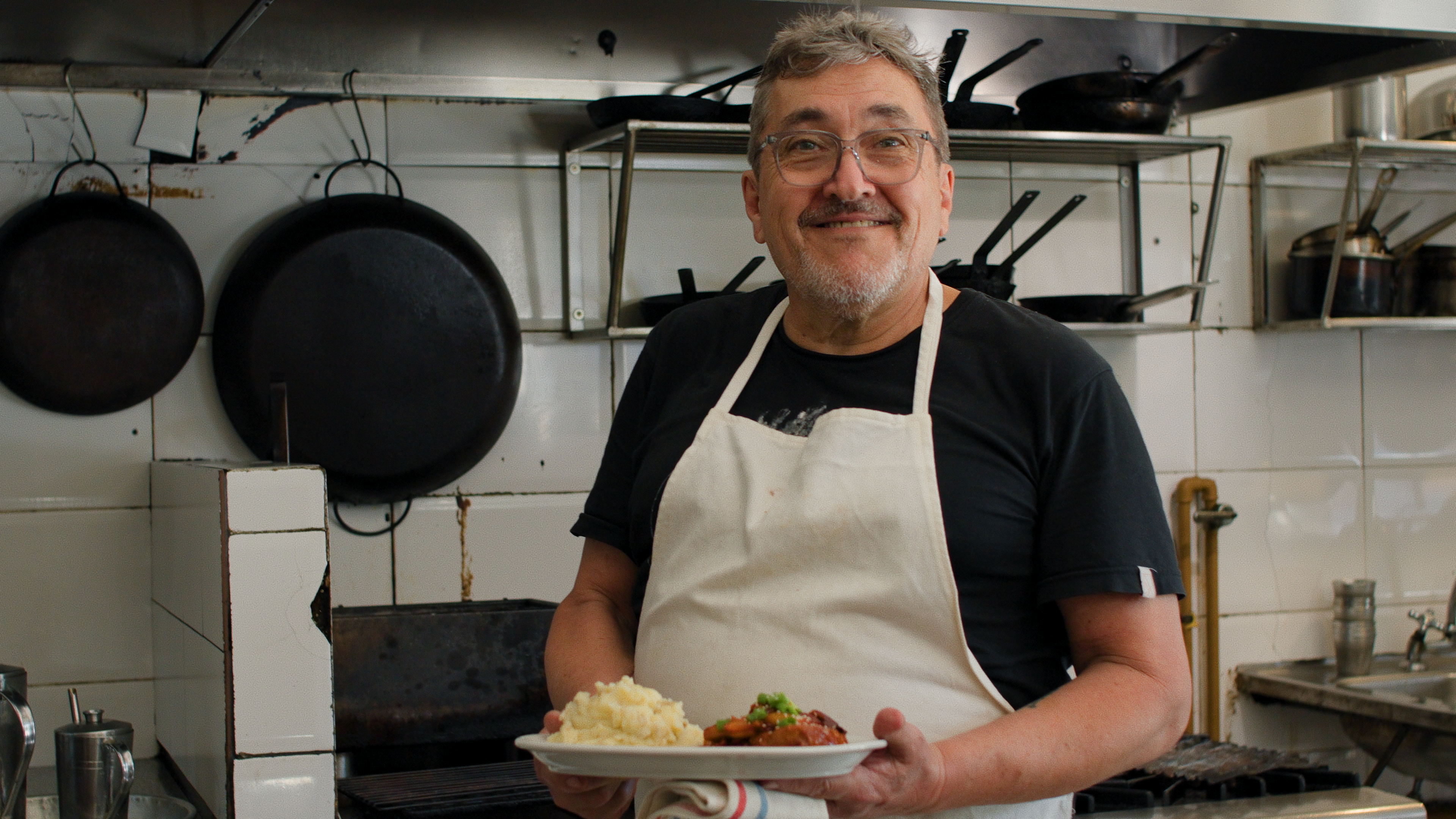 Jota Urondo, um cozinheiro impertinente