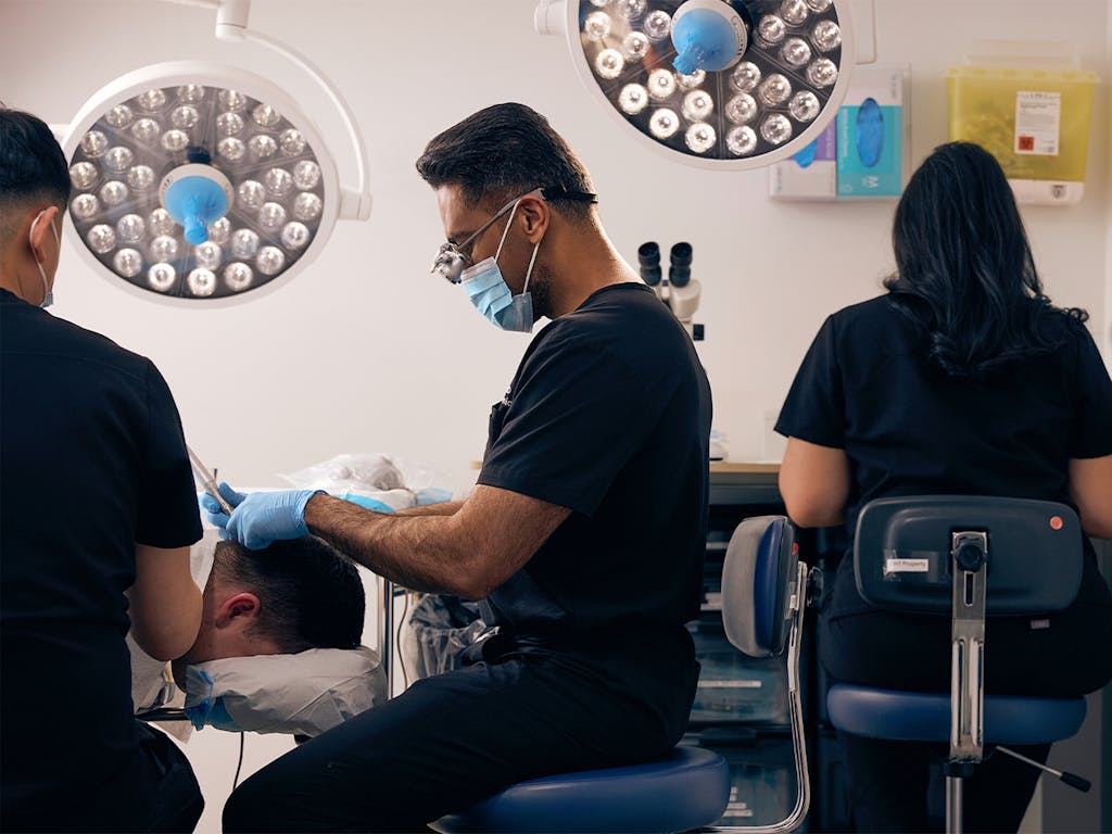 A doctor preforming surgery