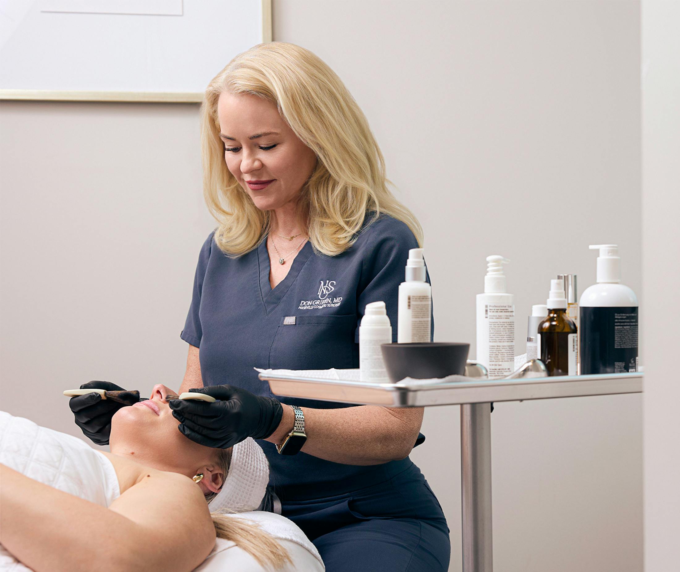 Doctor preforming a procedure