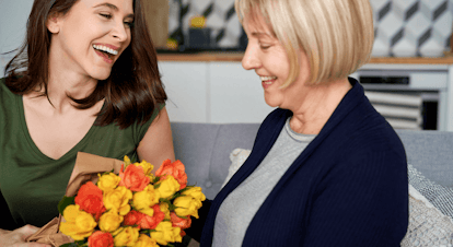 Where to buy Mother’s Day flowers - from £1 supermarket bunches to letterbox bouquets