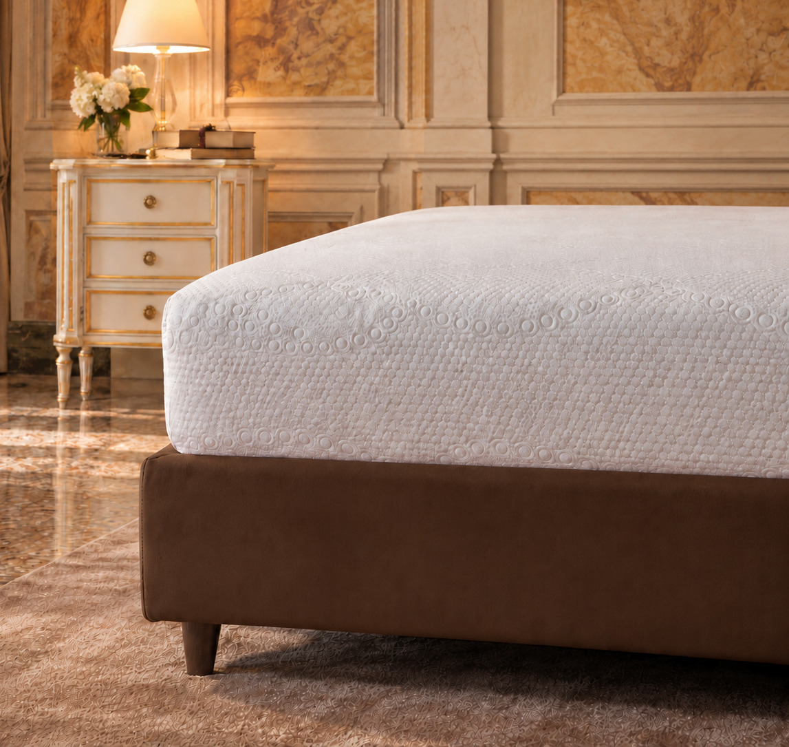 Detail of a white mattress protector