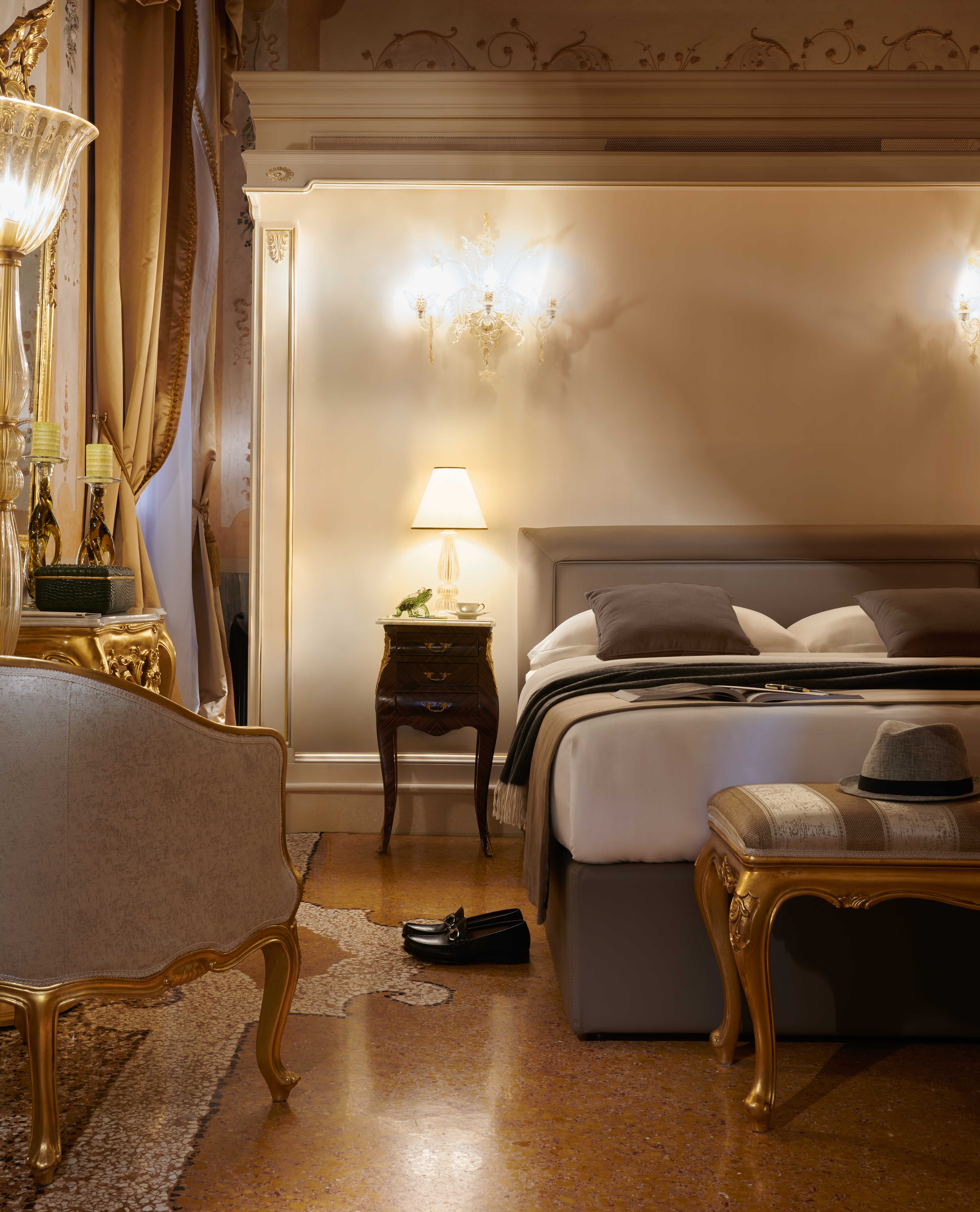 luxury bedroom