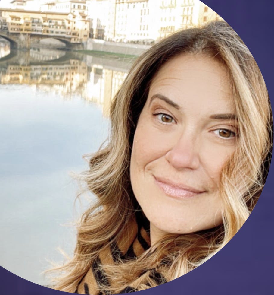 Elena Farinelli, Food, Travel & Family Blogger | SEO & Social Media Management Specialist | Web Marketing Advisor | Web Marketing Lecturer & Author