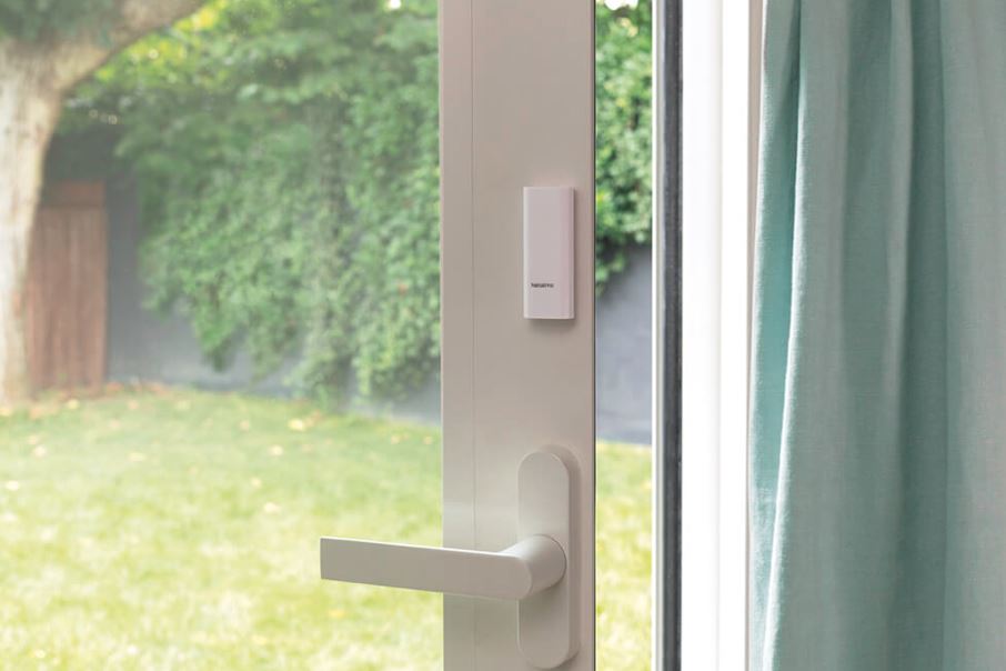 Датчики удару у вікнах та дверях