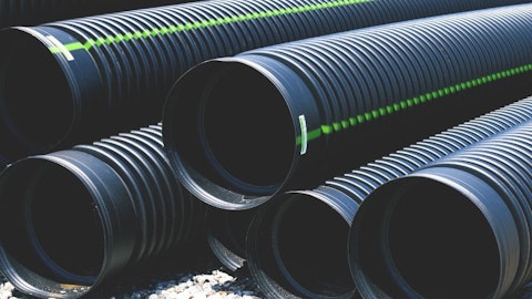 Як прокласти дренажні труби? Гід