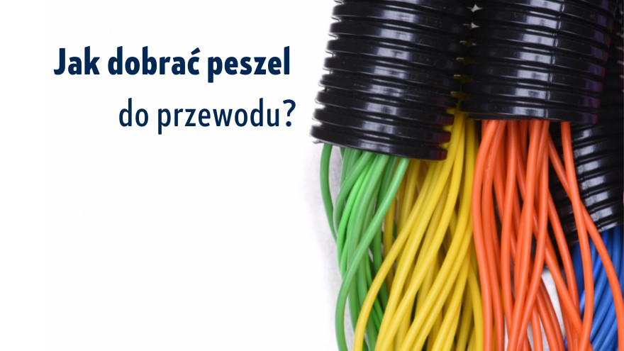 Kolorowe przewody elektryczne w karbowanych rurach osłonowych