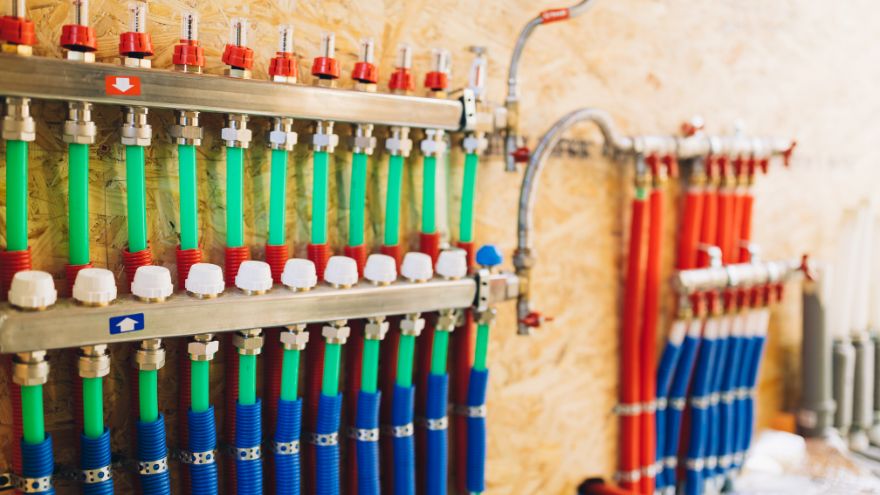 Underfloor heating distributor