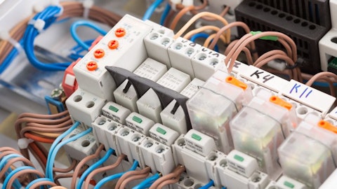 Die Basis für sicheres Arbeiten mit Strom: Trennschalter (duplicate)