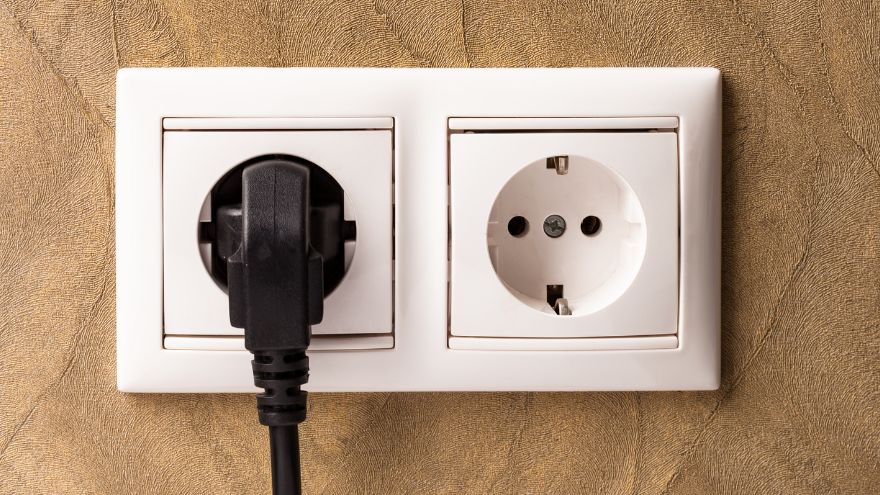 Gniazdko elektryczne podwójne