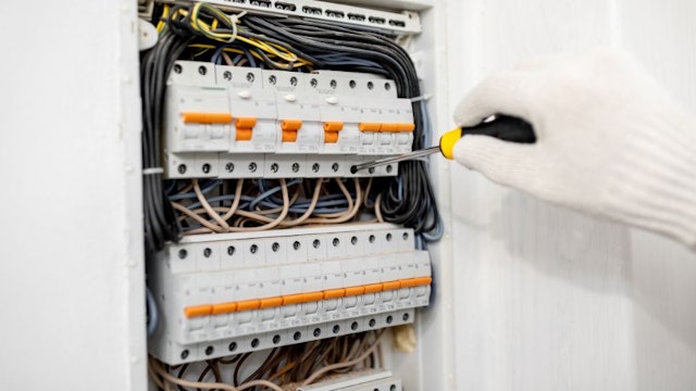 Top 5 najczęściej wybieranych rozdzielnic elektrycznych przez profesjonalistów w 2025 roku