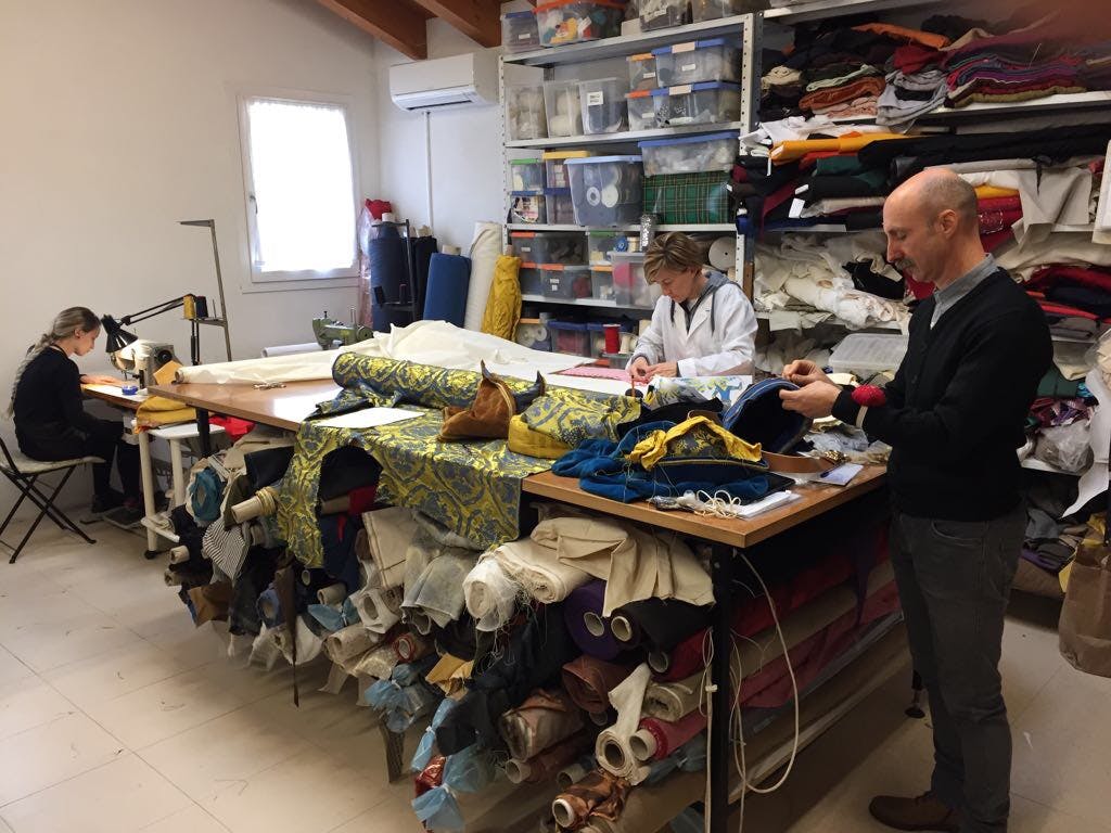 Confezione Monture Contrada Tartuca, Atelier Longhi