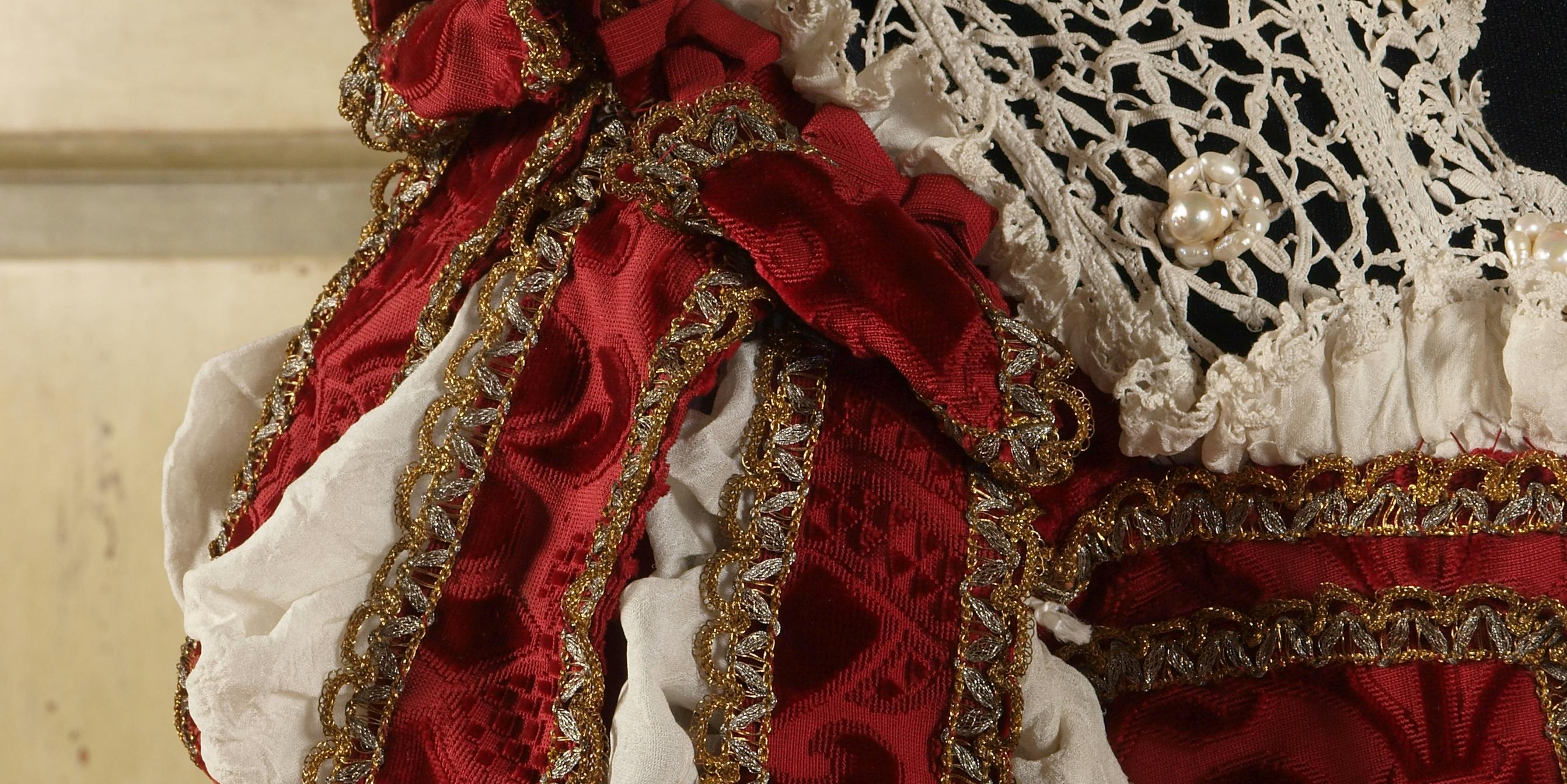 Palio Velvet Costume, particular - Mara Bertoli Collection
