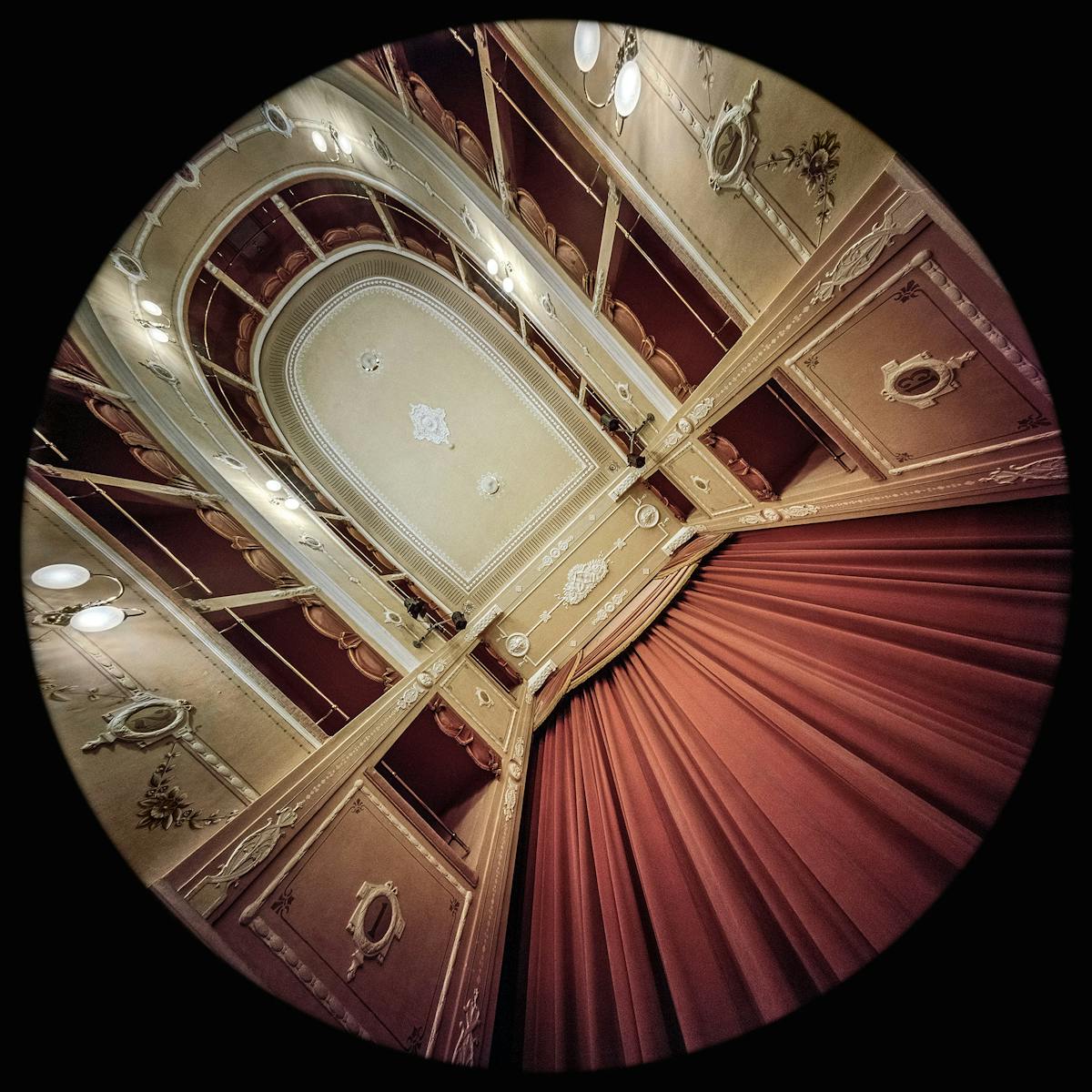 Curtain La Fortuna Theater