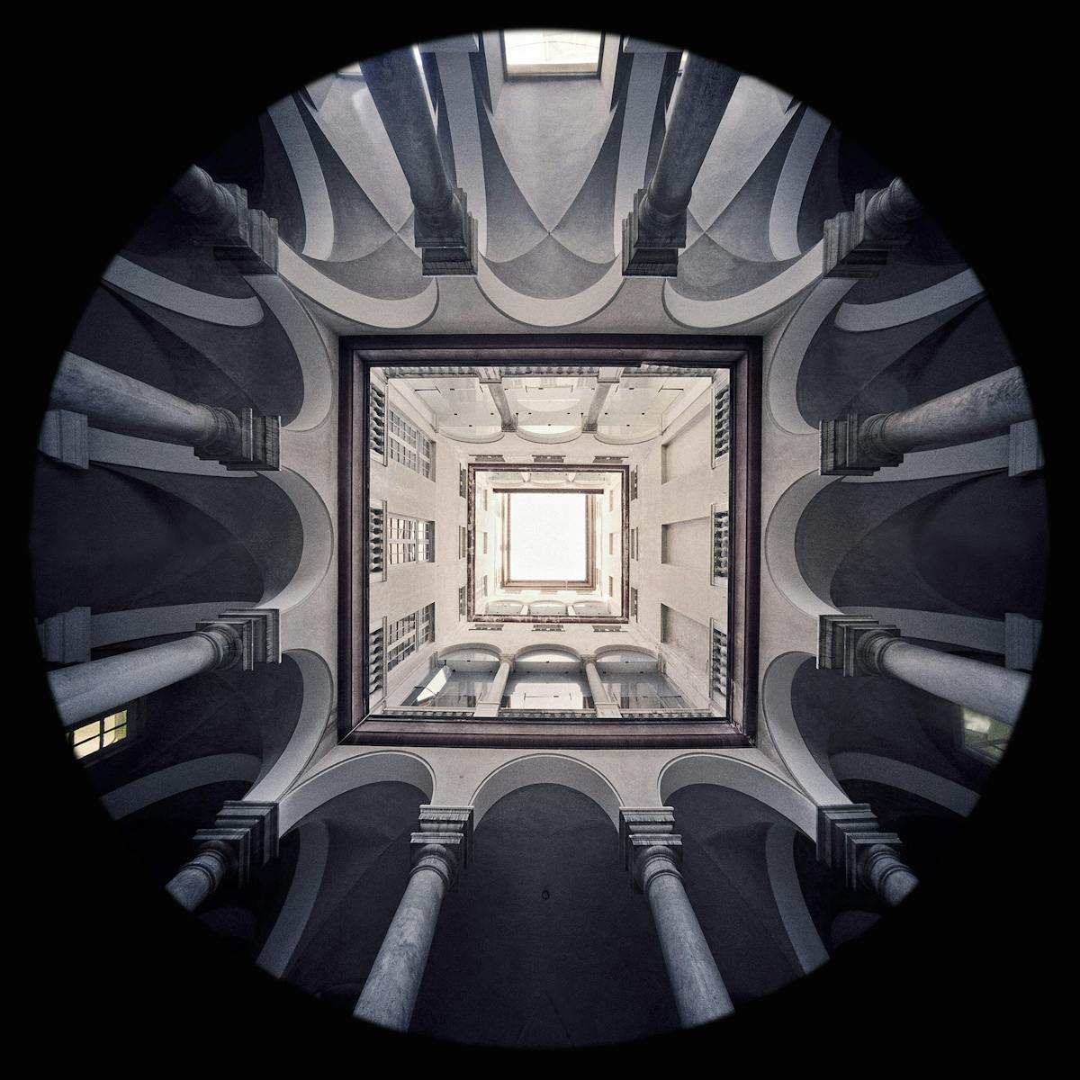 Cortile - Palazzo Rosso