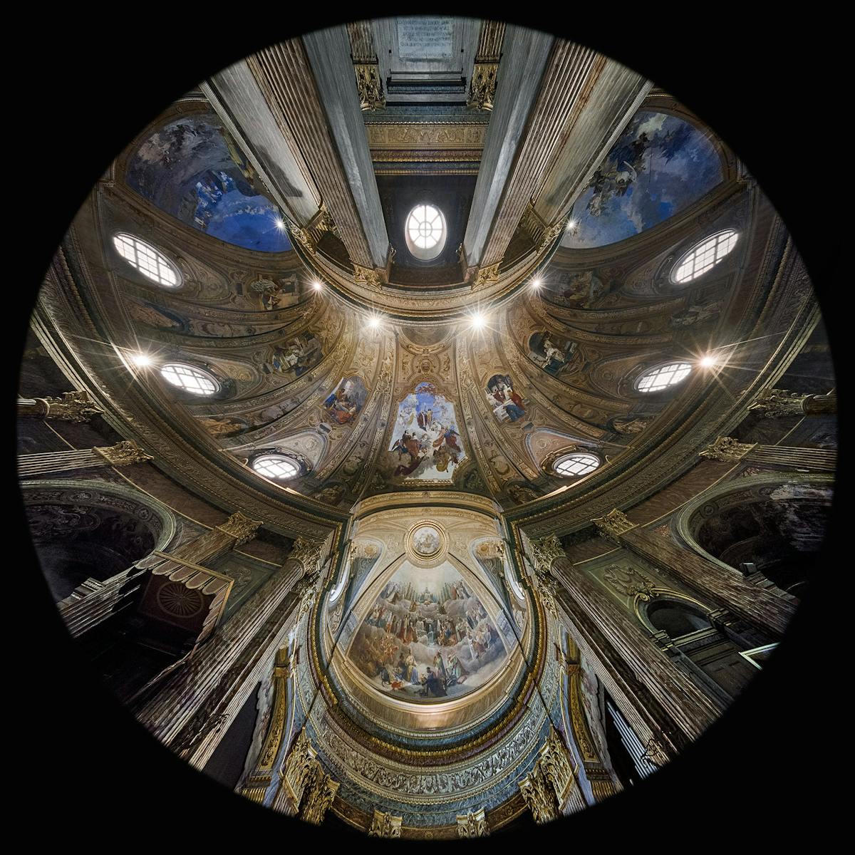 Navata - Duomo dei Santi Giovanni Battista e Remigio