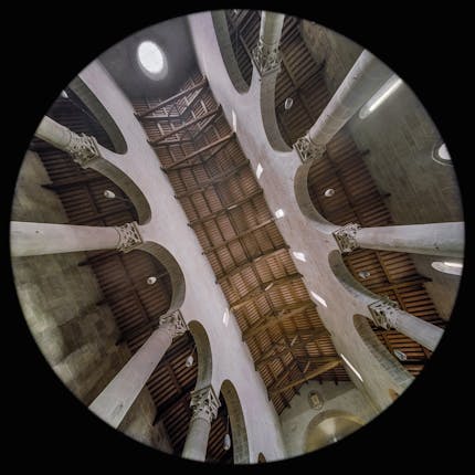 Navata - Cattedrale di San Romolo