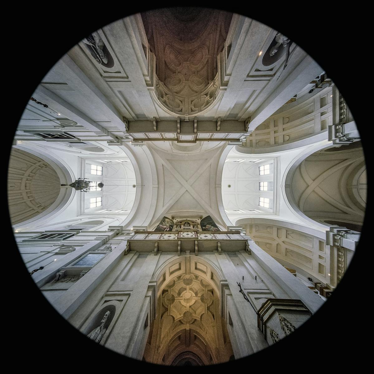 Nave between Domes - Santa Barbara palatine Basilica