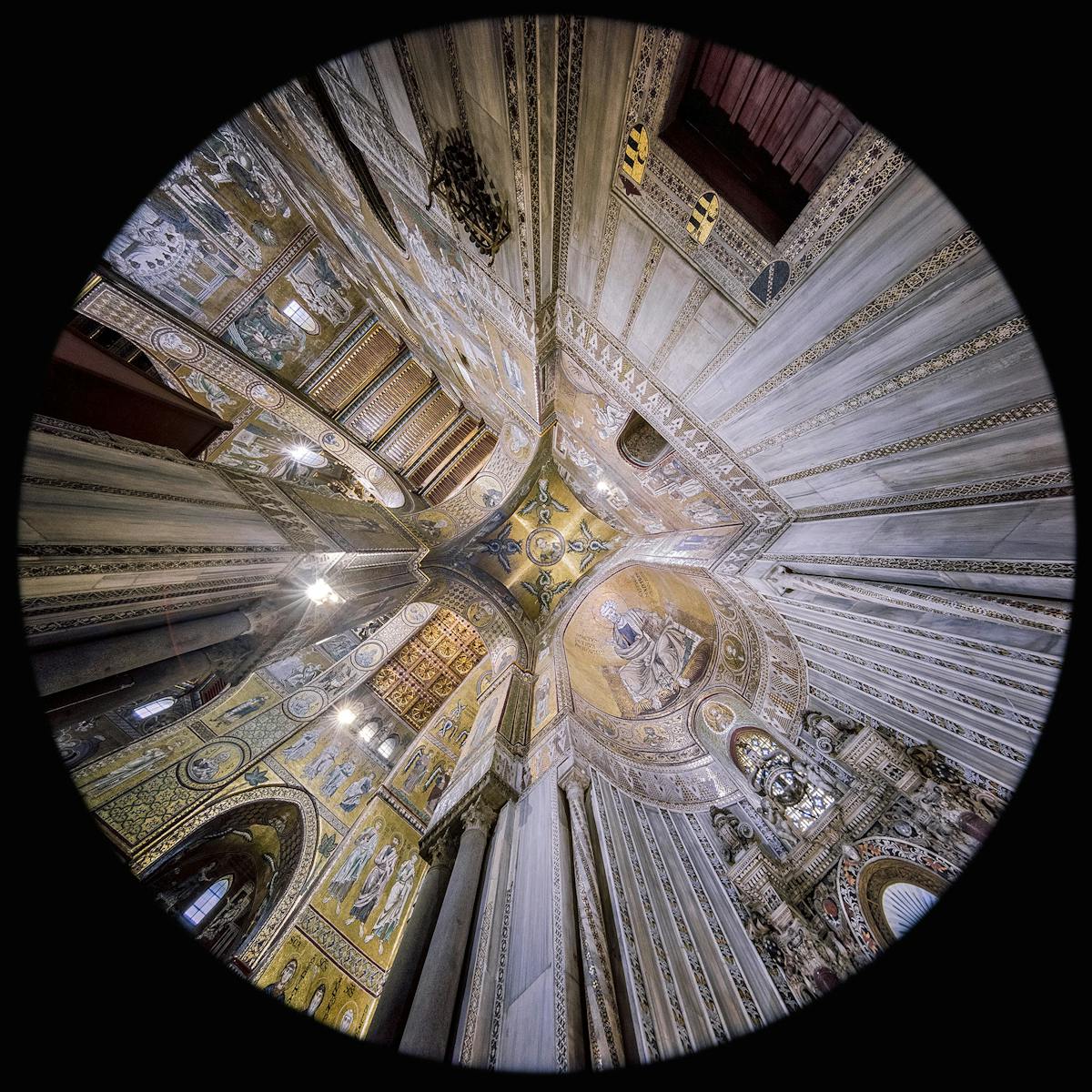 Transept - Santa Maria Nuova Cathedral