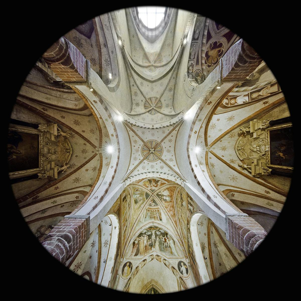 Nave - Santi Pietro e Paolo Abbey, Viboldone