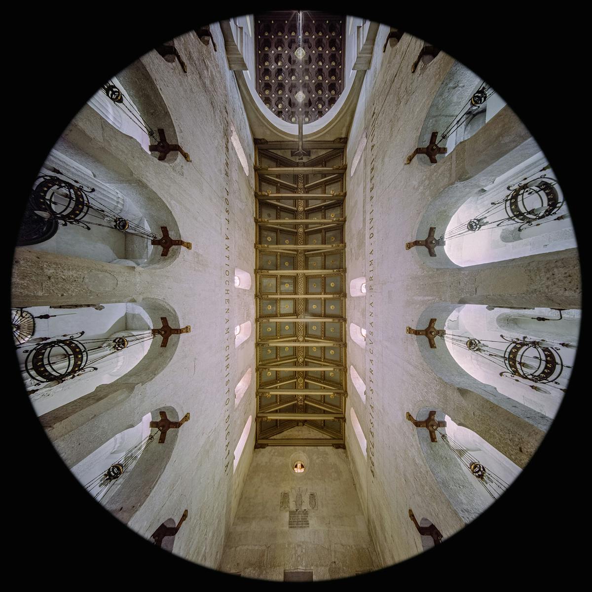 Nave - Natività di Maria Santissima Cathedral