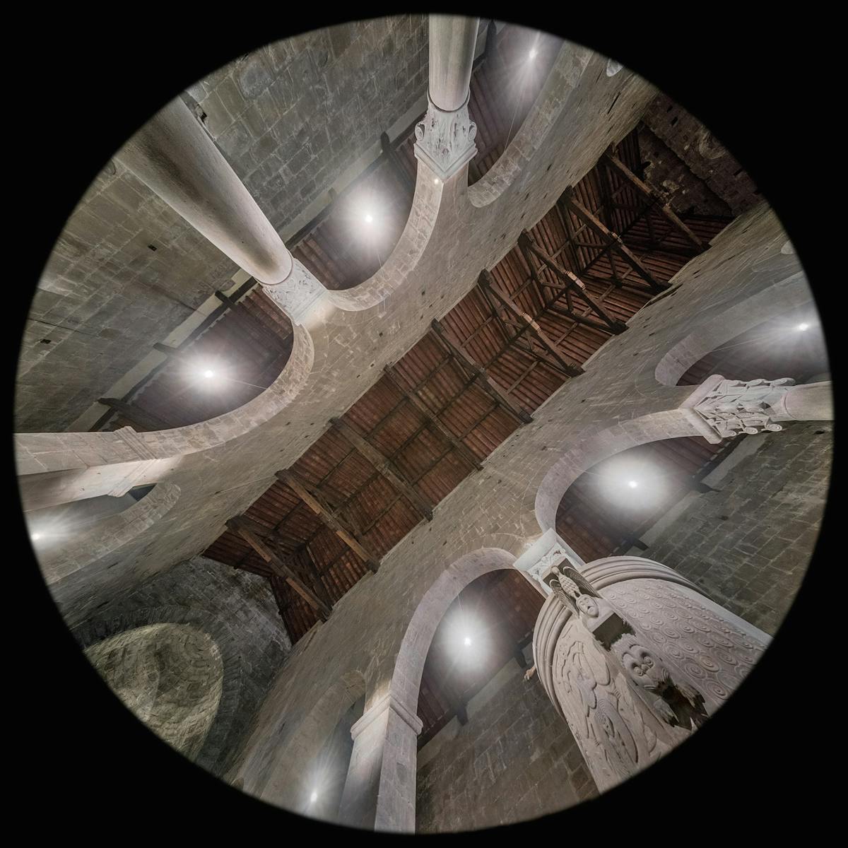 Navata - Pieve di San Pietro a Gròpina